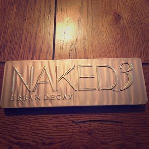 Naked 3 Urban Decay palette